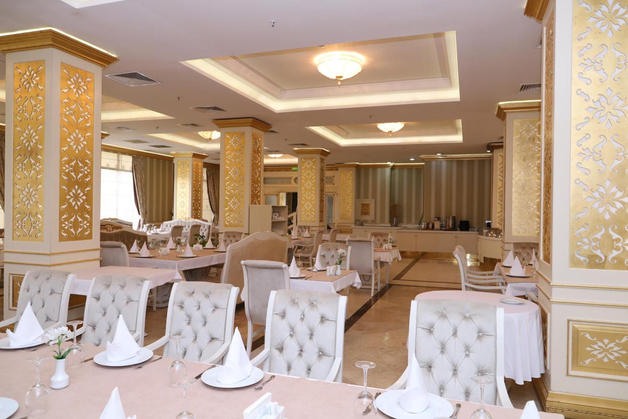 Ayan Palace Hotel Tovuz ภายนอก รูปภาพ