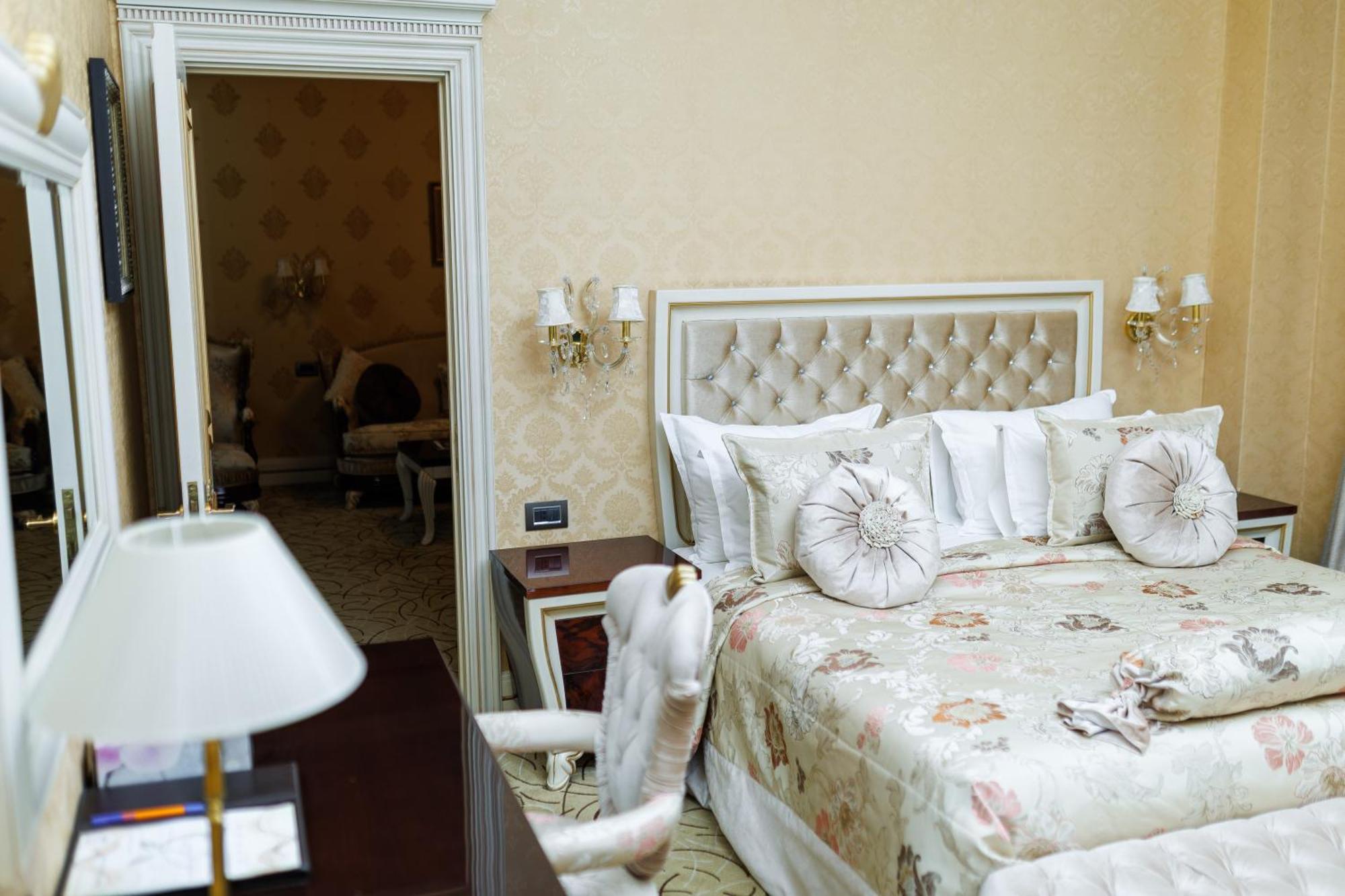Ayan Palace Hotel Tovuz ภายนอก รูปภาพ