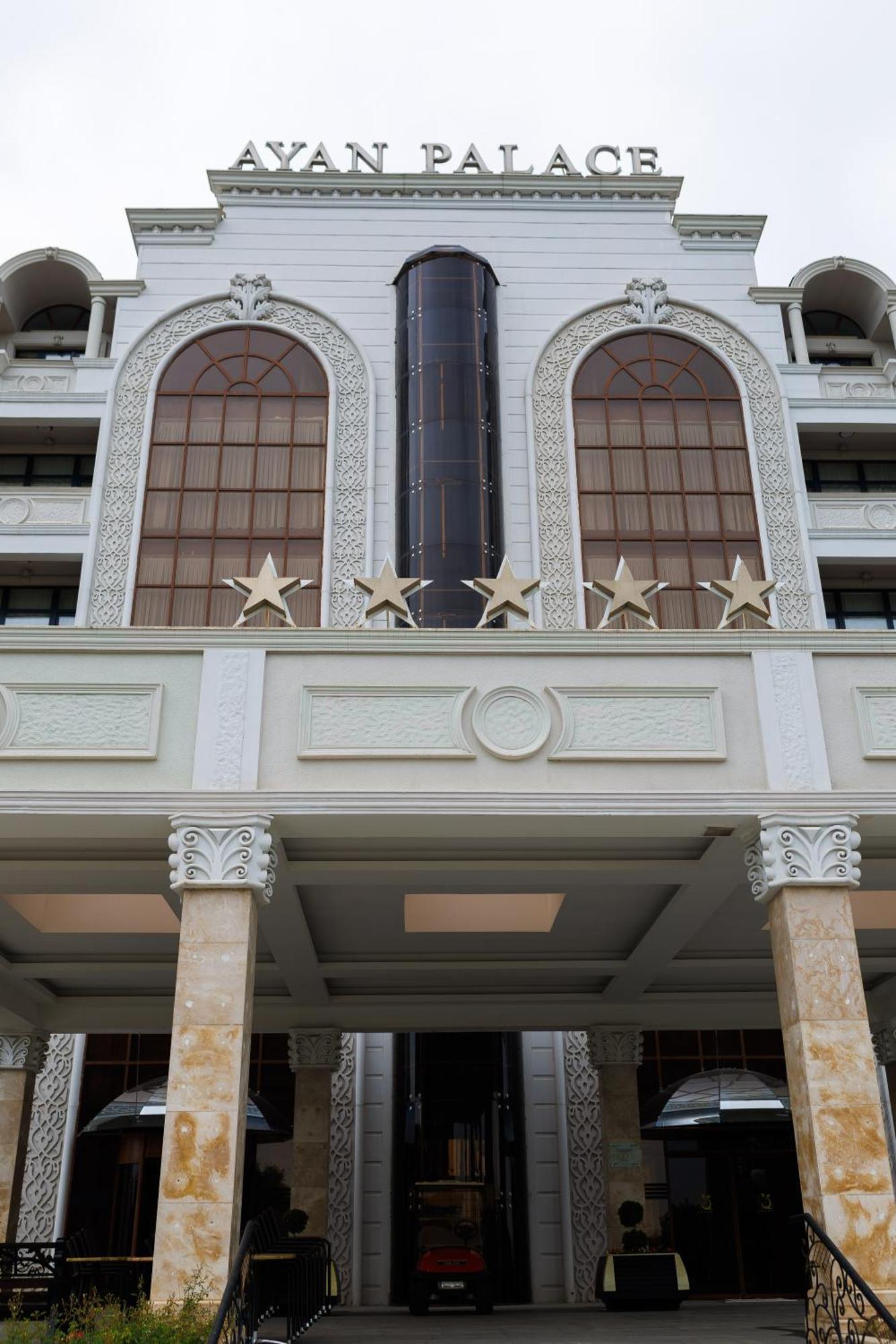 Ayan Palace Hotel Tovuz ภายนอก รูปภาพ