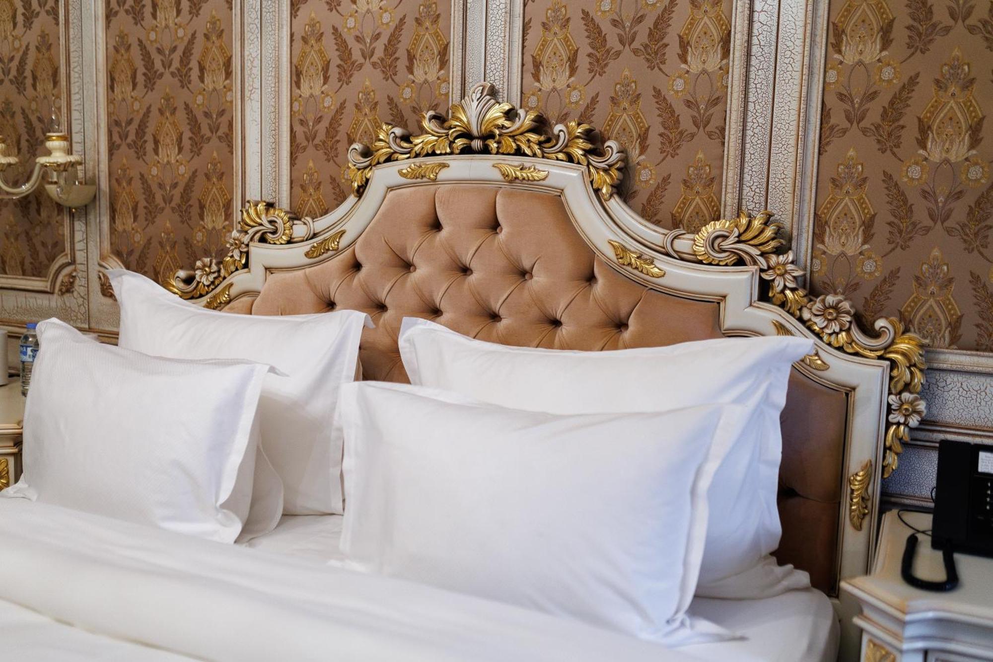 Ayan Palace Hotel Tovuz ภายนอก รูปภาพ