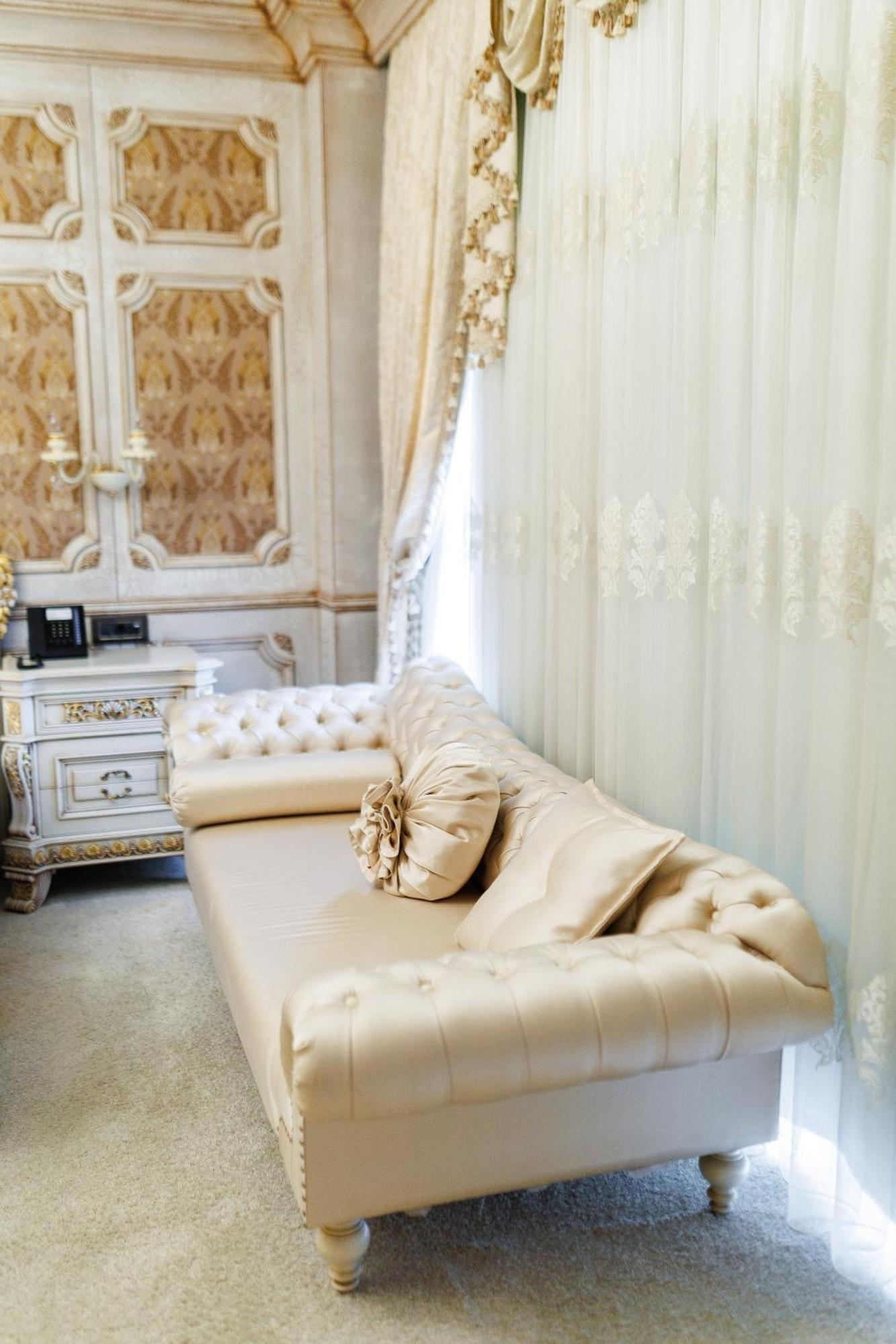 Ayan Palace Hotel Tovuz ภายนอก รูปภาพ