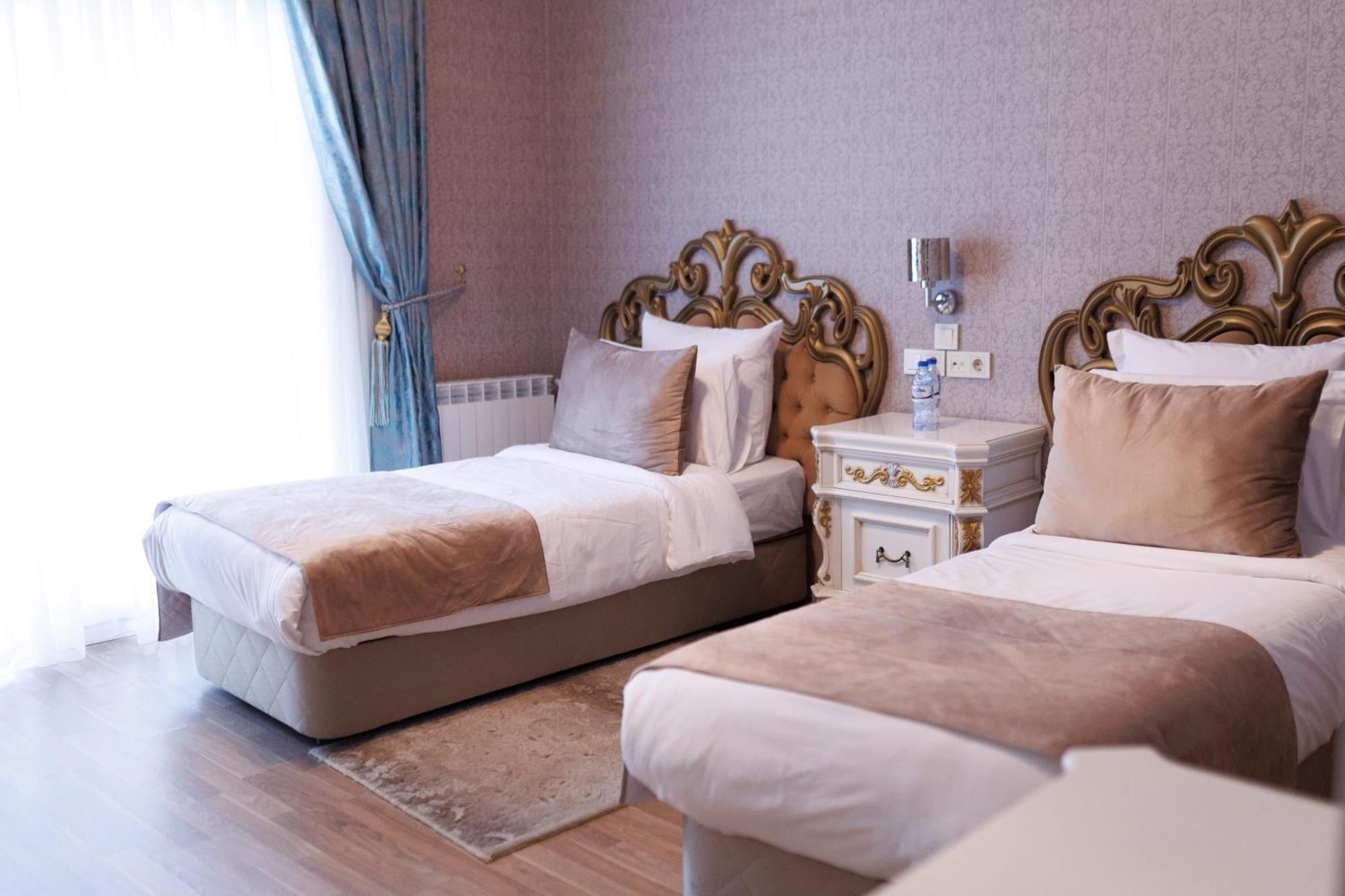 Ayan Palace Hotel Tovuz ภายนอก รูปภาพ