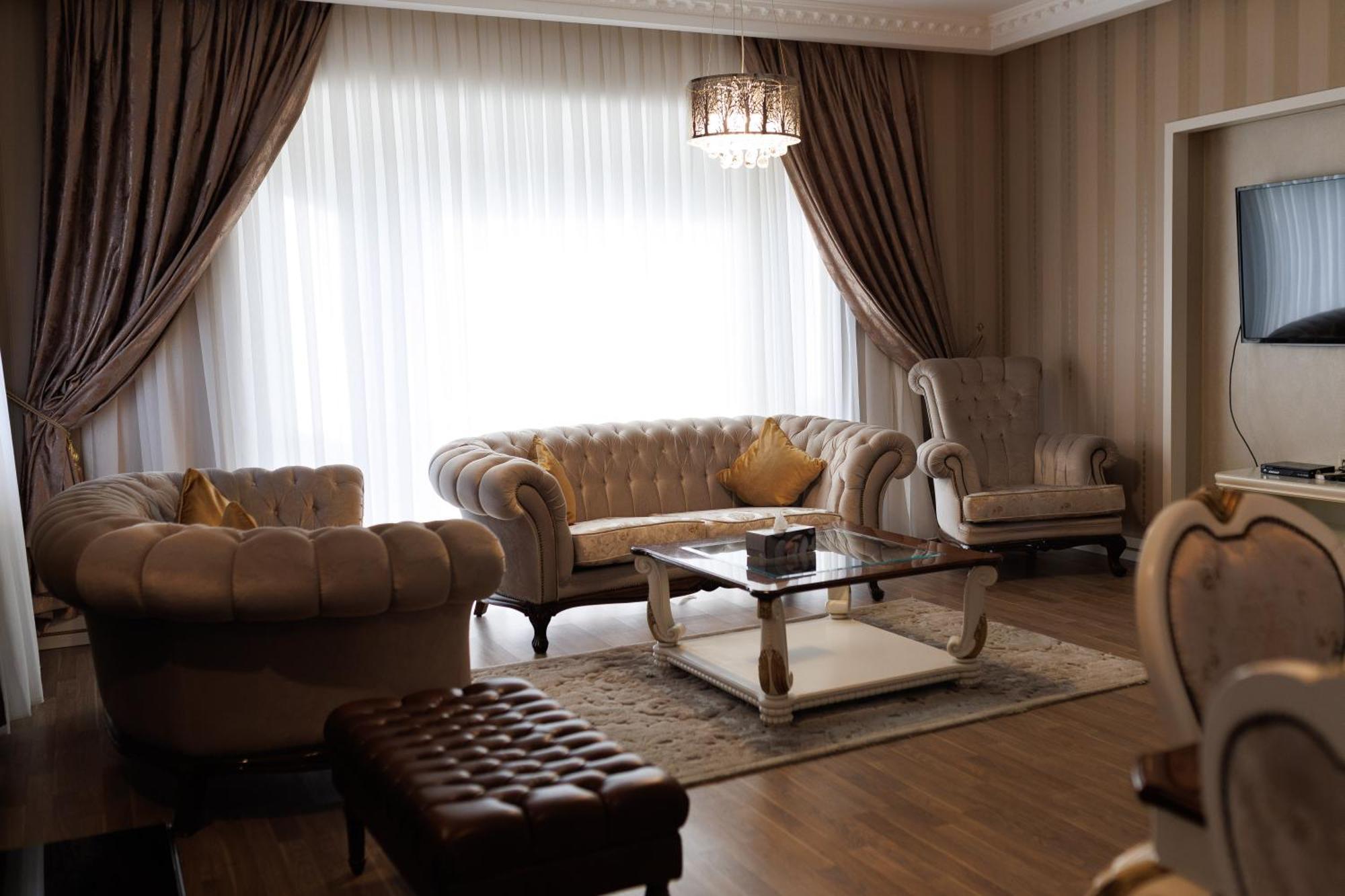 Ayan Palace Hotel Tovuz ภายนอก รูปภาพ